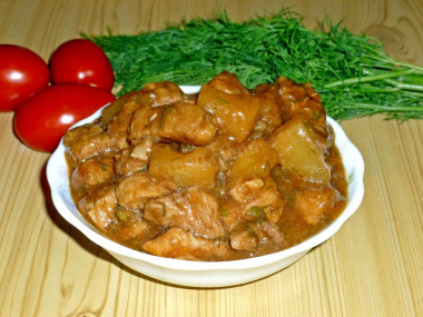 Свинина в кисло сладком соусе с ананасами