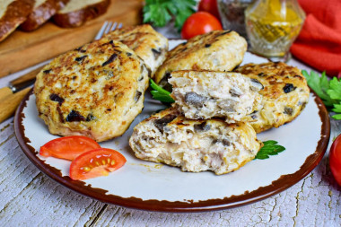 Котлеты куриные с грибами