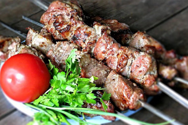 Шашлык из кабана на мангале