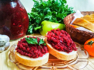 Аджика из свеклы на зиму