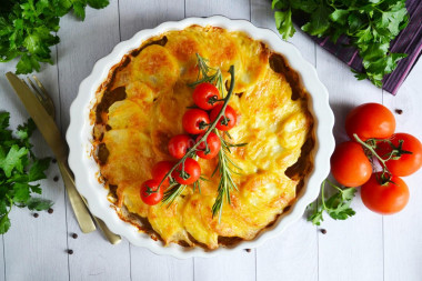 Мясо по французски из говядины с картошкой в духовке