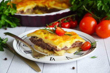 Мясо по французски из говядины с картошкой в духовке