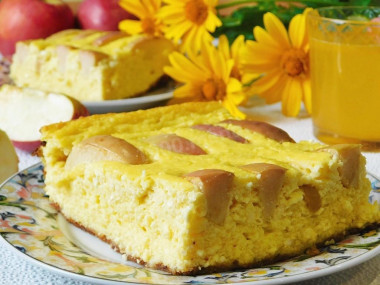 Творожная запеканка с яблоками в духовке
