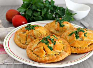 Пирожки с курицей и картошкой в духовке