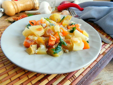 Картошка с замороженной тыквой и кукурузой на гарнир