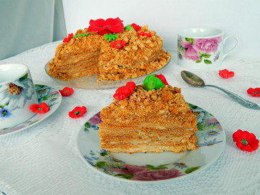 Медовик на маргарине со сгущенкой