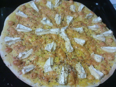 Тонкая фокачча с сыром