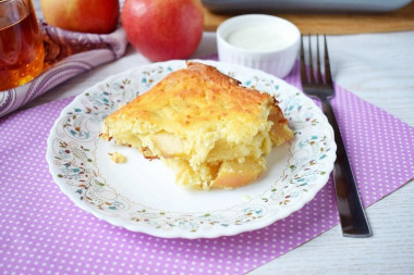 Яблочная запеканка