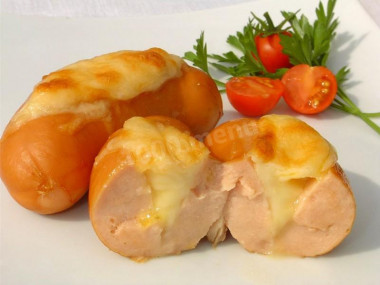 Сардельки с сыром