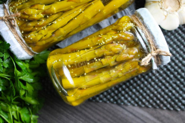 Спаржа маринованная на зиму