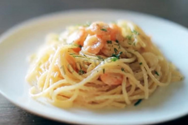Паста с морепродуктами сырно сливочная